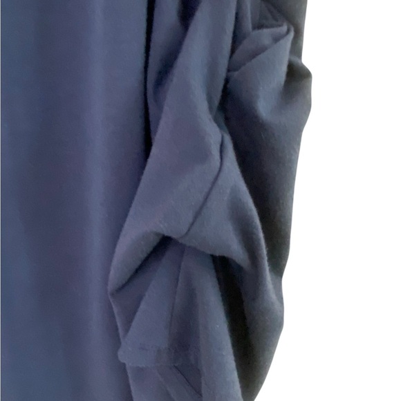 42Pops Blue Midi Dress with Crew Neck and Short Sleeves - Picture 7 of 9